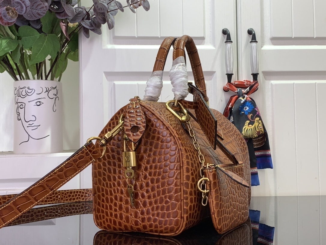 LV SPEEDY P9 BANDOULI??RE25   m24425A 