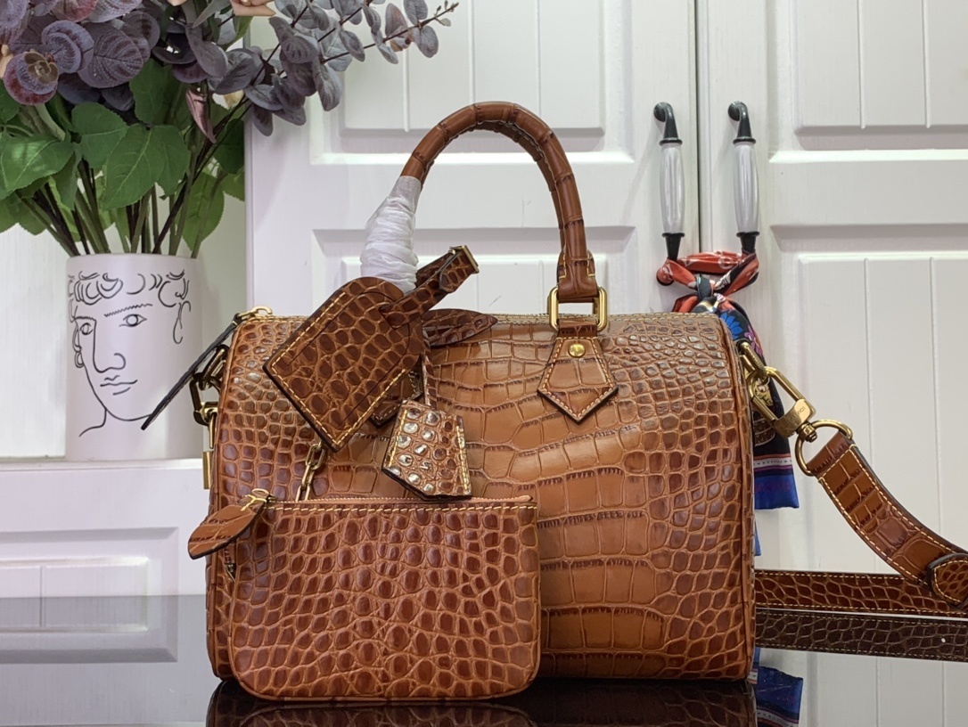 LV SPEEDY P9 BANDOULI??RE25   m24425A 