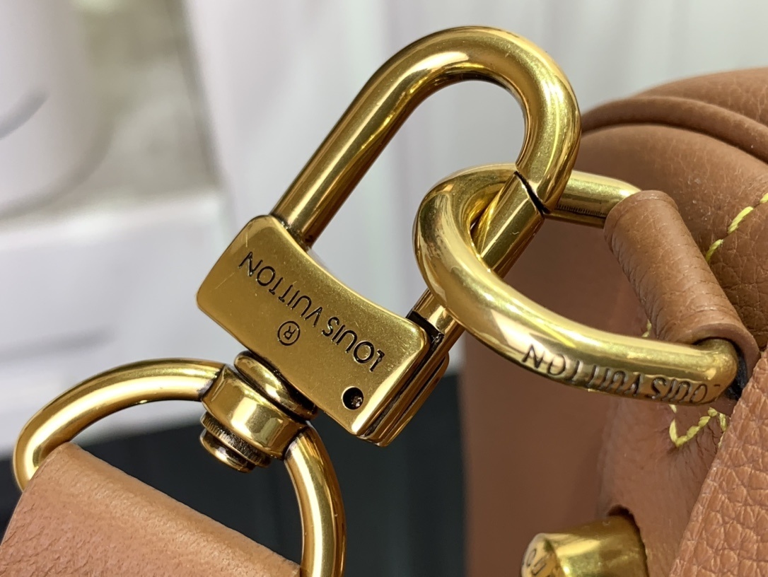 LV SPEEDY P9 BANDOULI??RE40 M12672 