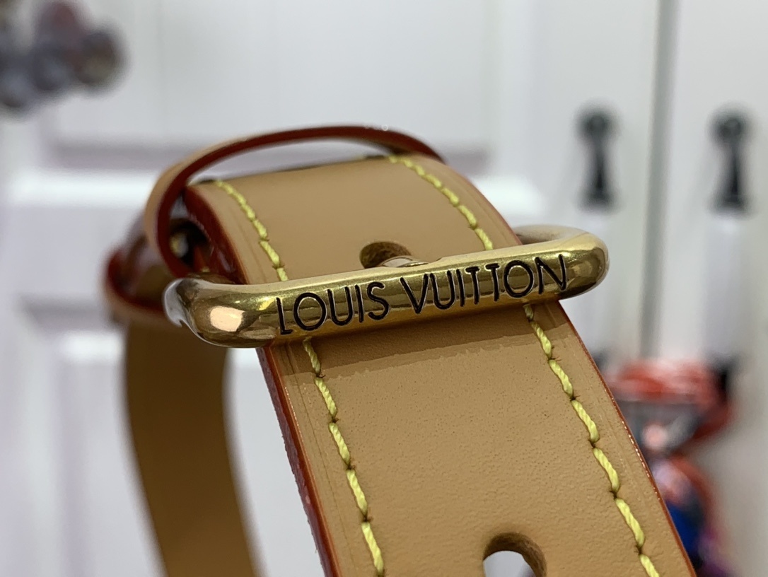 LV SPEEDY P9 BANDOULI??RE40 M24417