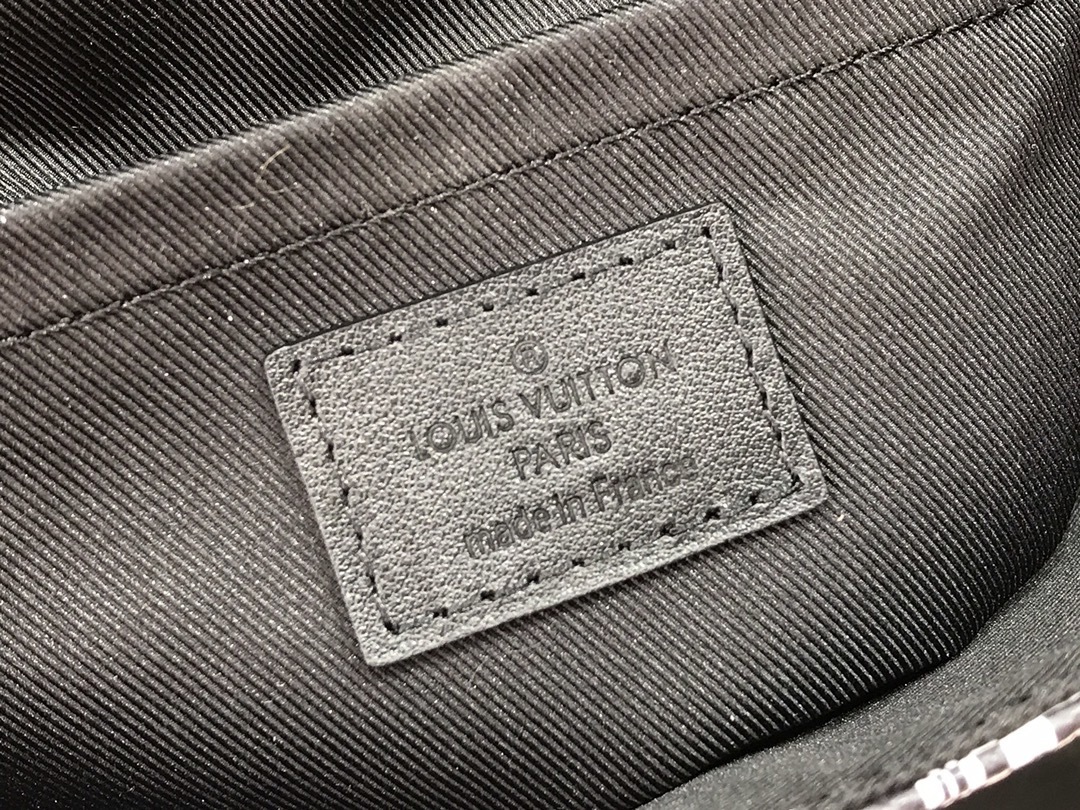 LV STEAMER XS N60453