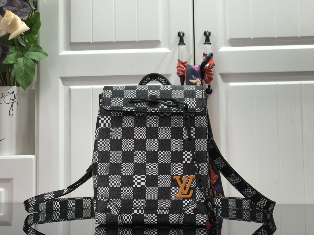LV STEAMER XS N60453