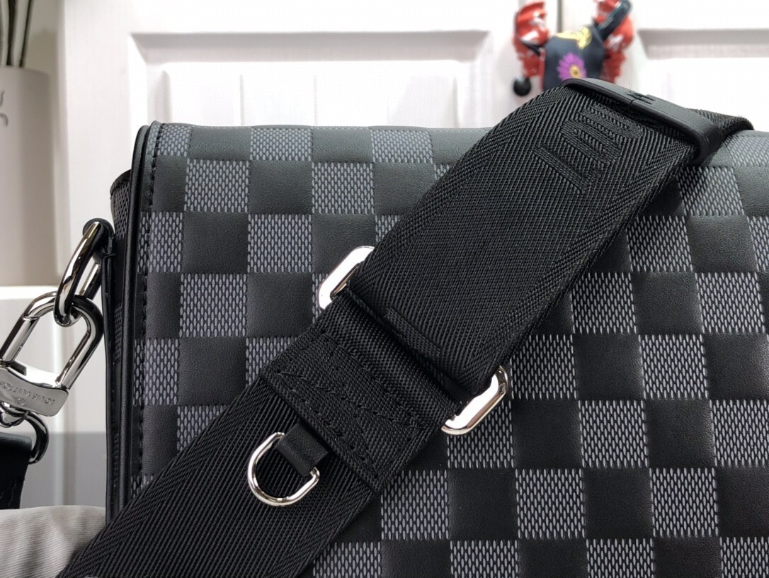 LV STUDIO MESSENGER N50007