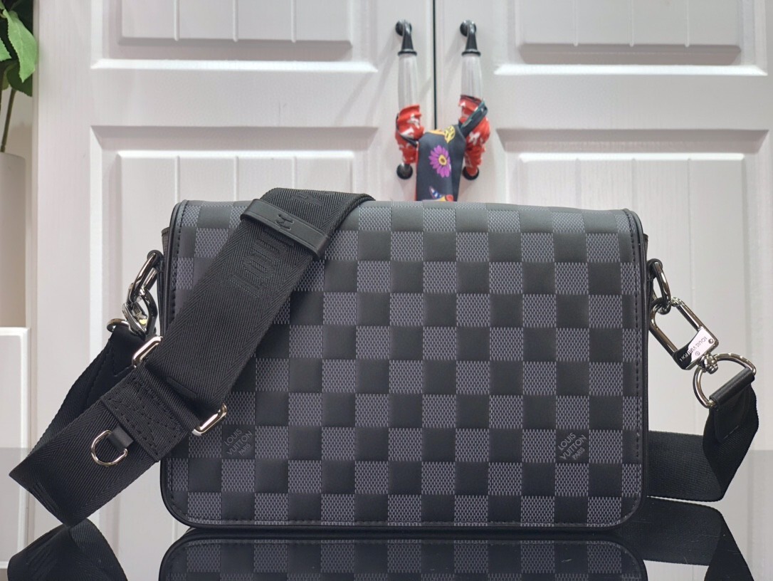 LV STUDIO MESSENGER N50007