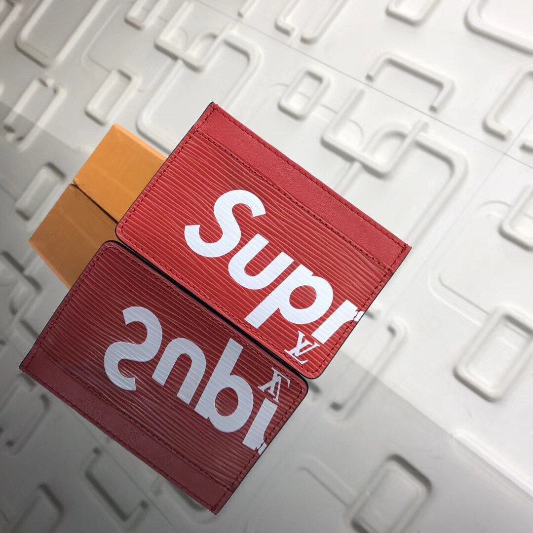 LV Supreme Card Bag M61733
