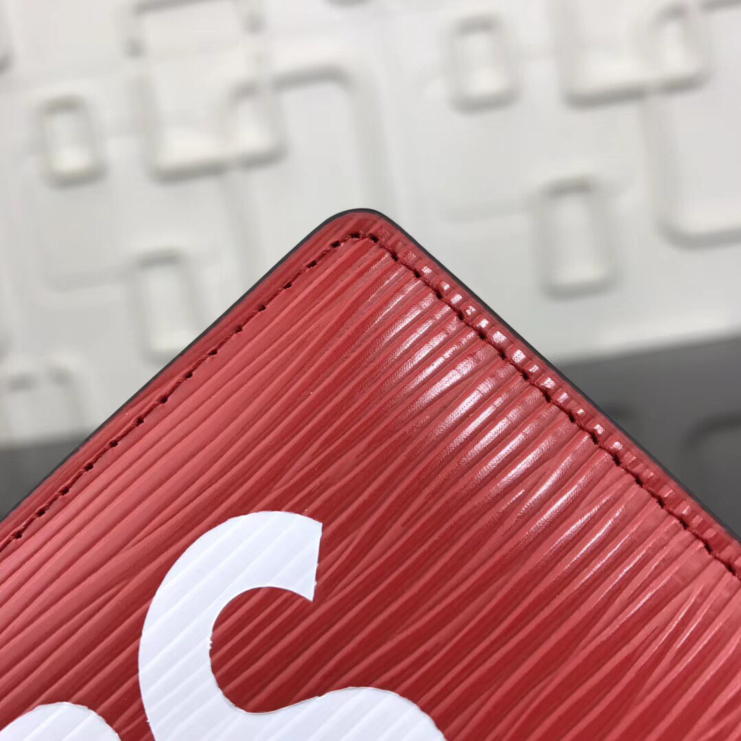 LV Supreme Card Bag M61733