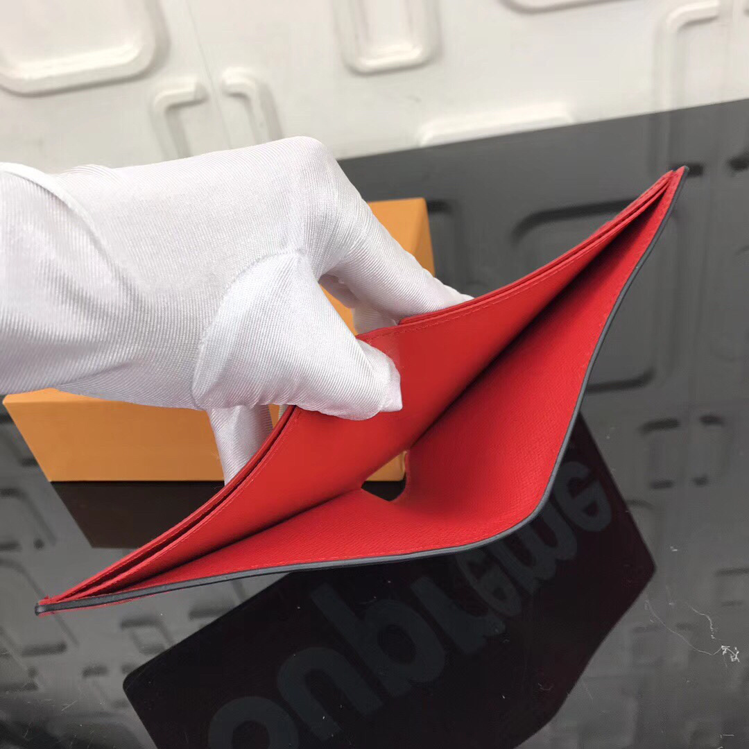 LV Supreme MULTIPLE wallet M60662