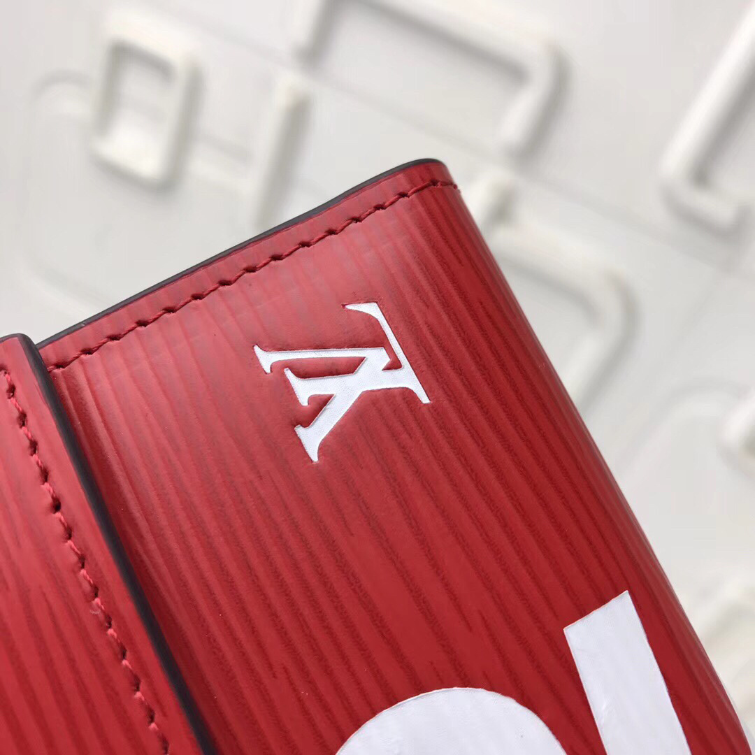 LV Supreme RIVETS CHAIN wallet M64212 SZ