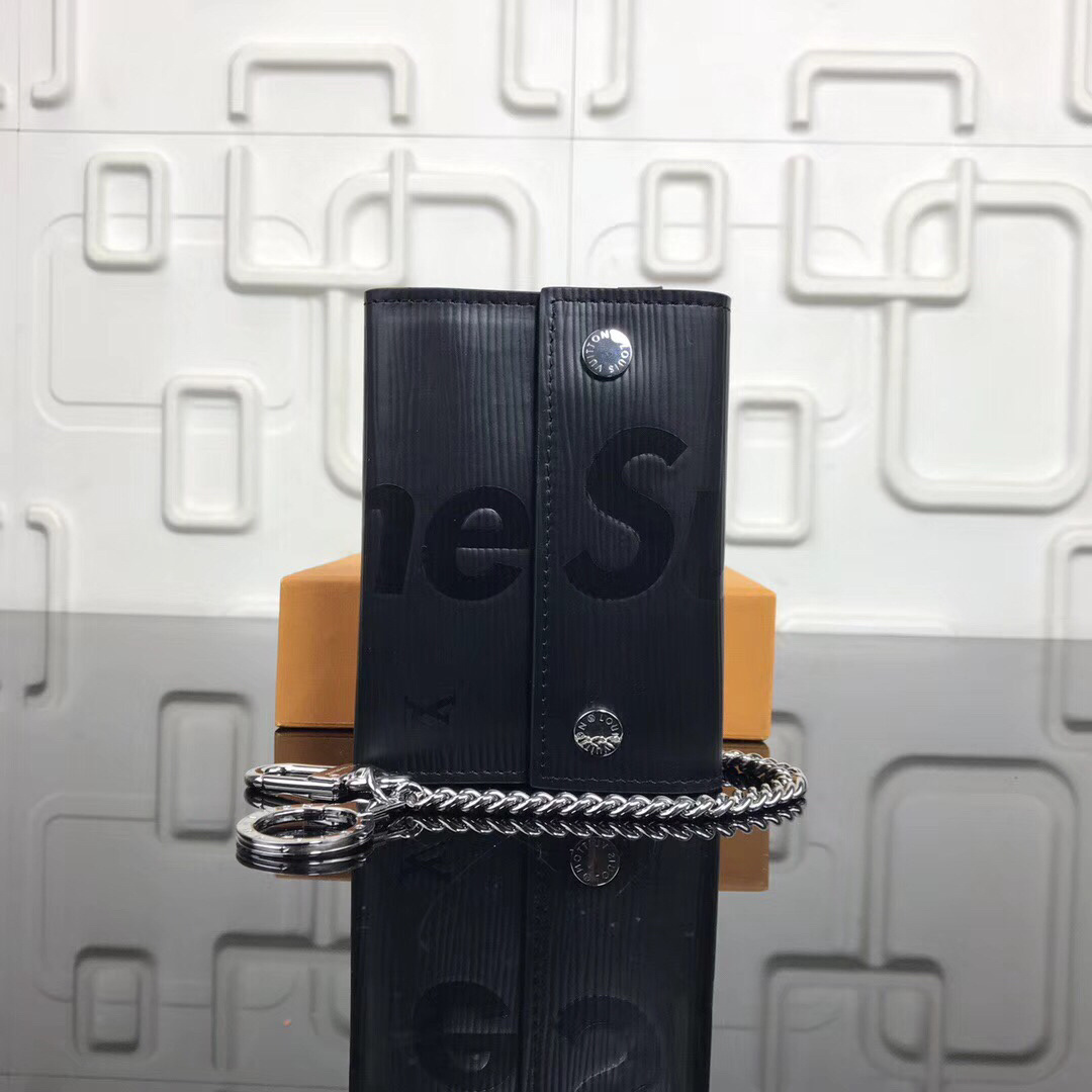 LV Supreme RIVETS CHAIN wallet M64212 SZ