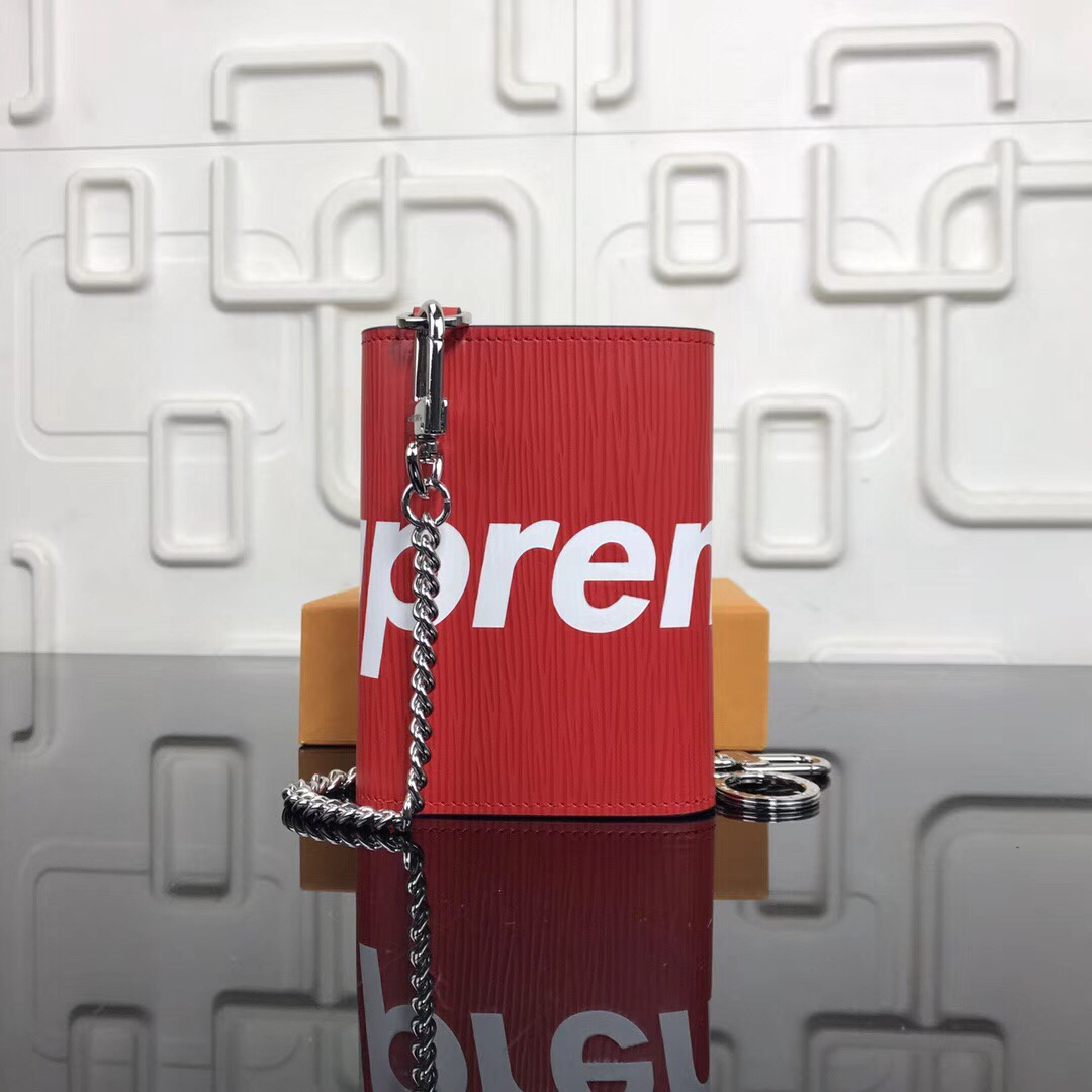 LV Supreme RIVETS CHAIN wallet M64212 SZ