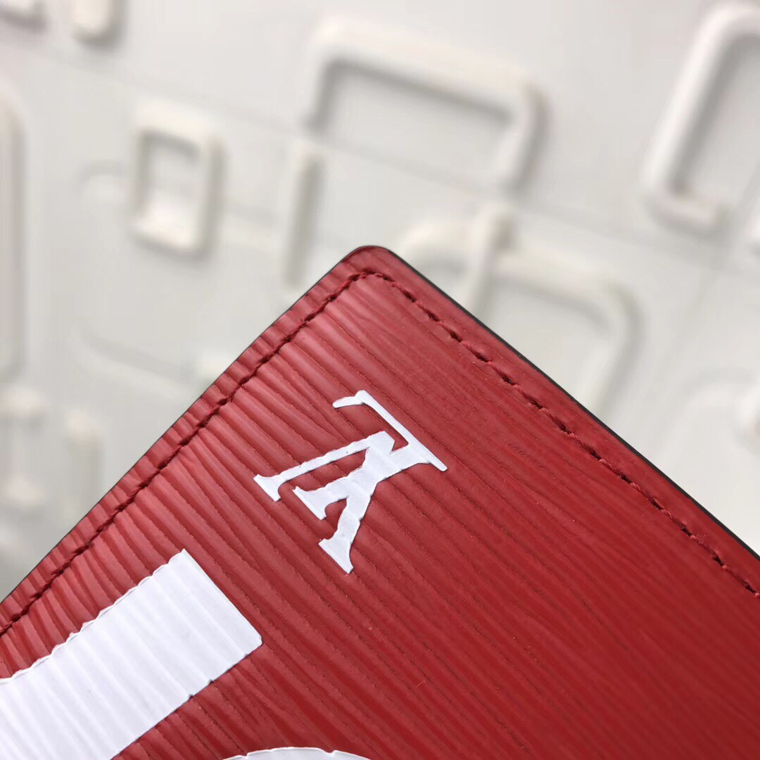 LV Supreme wallet M61696