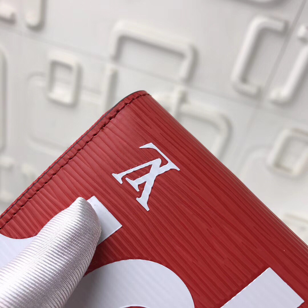 LV Supreme ZIPPY wallet M60072