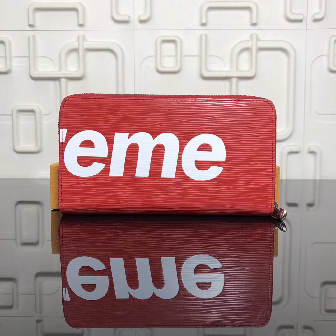 LV Supreme ZIPPY ORGANIZET wallet M60305