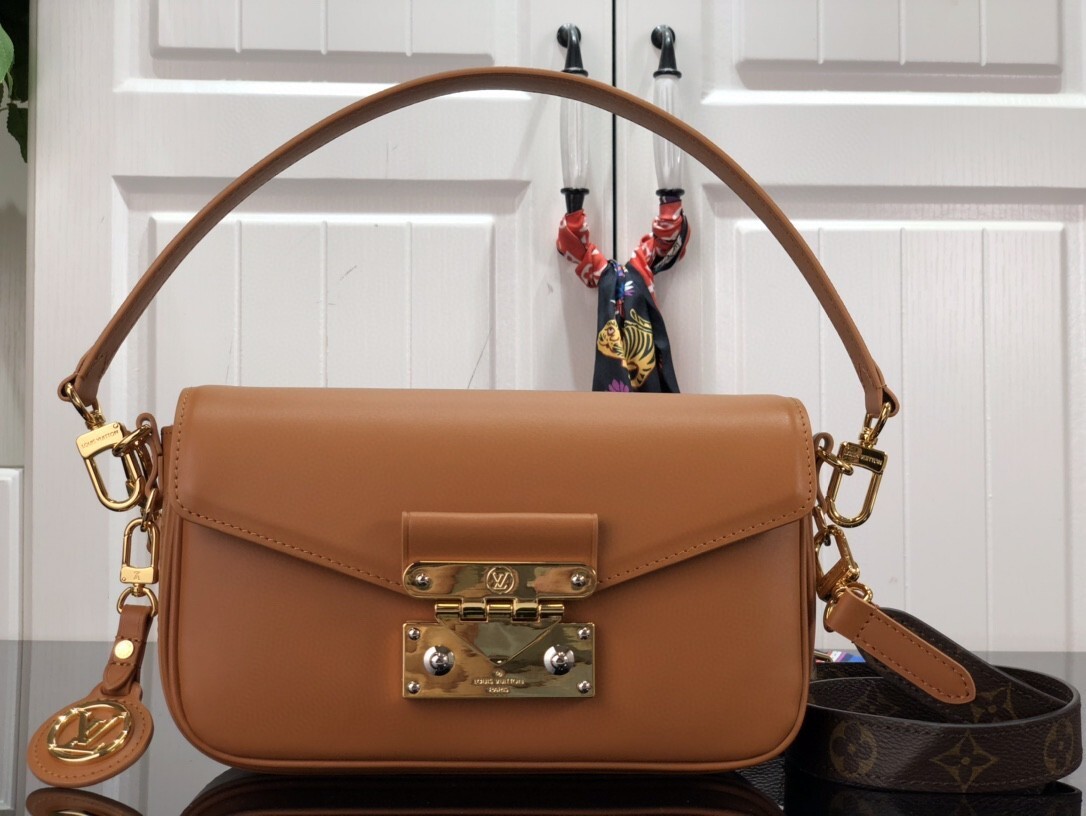 LV SWING M20393 