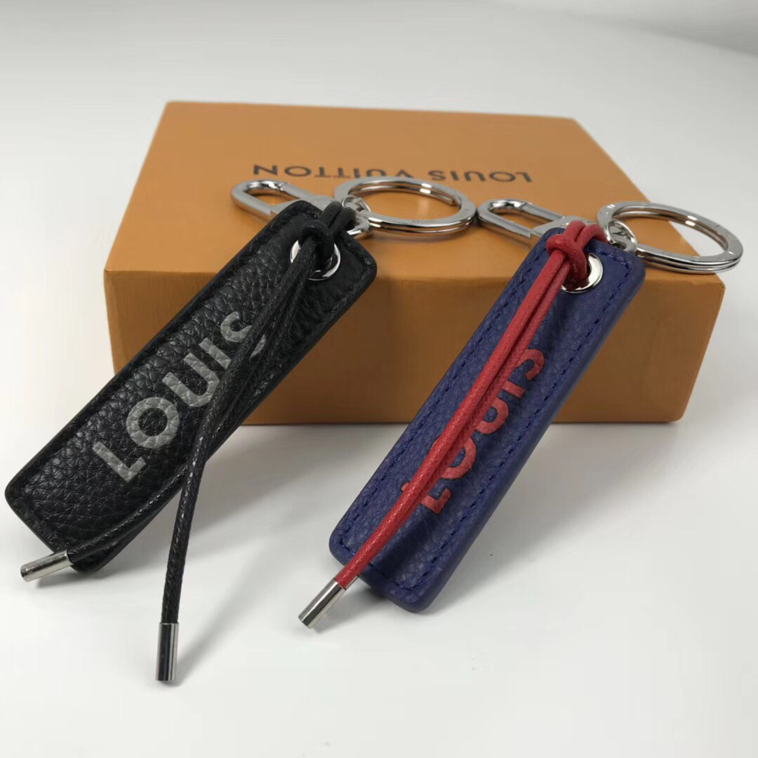LV TAB LOUIS VUITTON BAG CHARM AND KEY HOLDER M64173