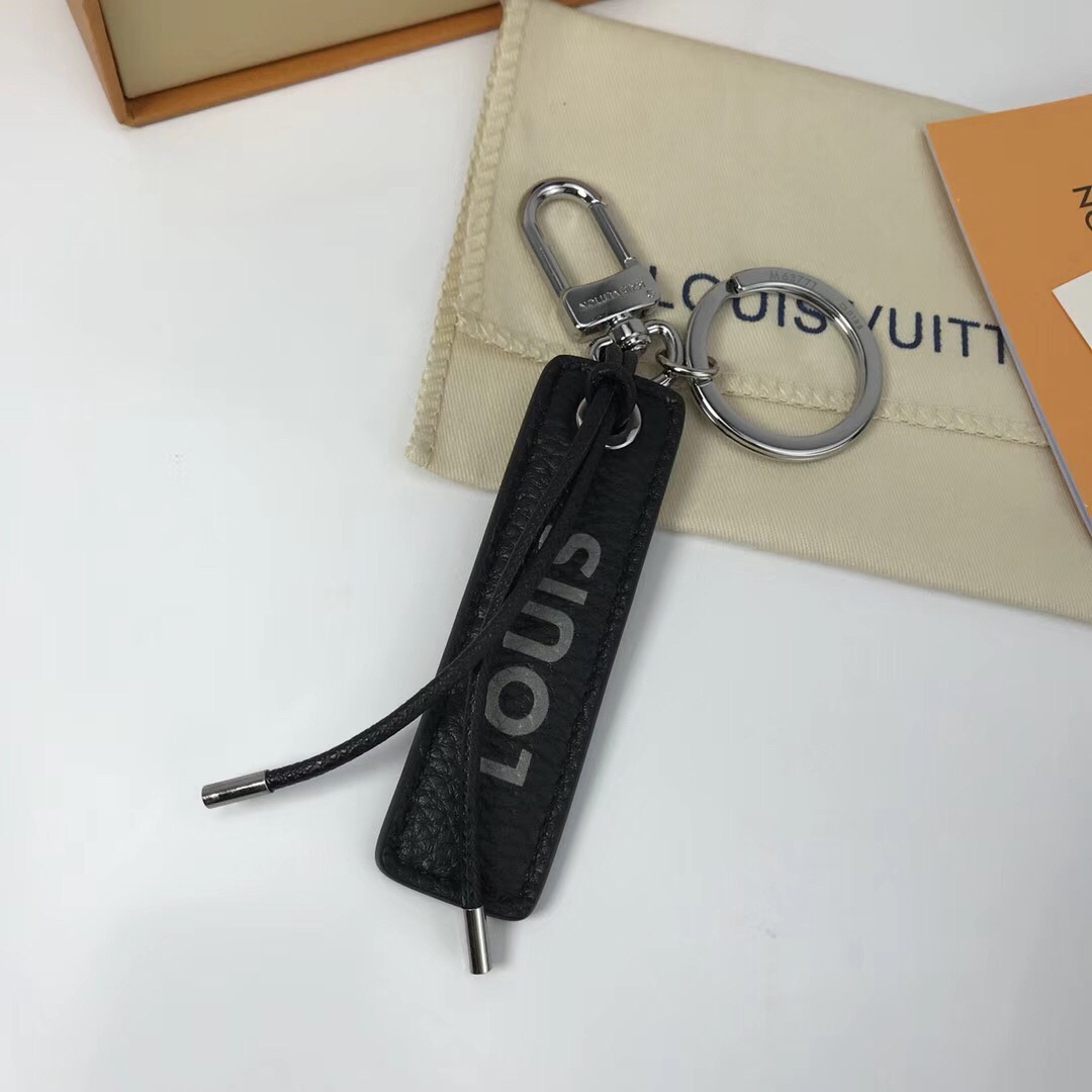 LV TAB LOUIS VUITTON BAG CHARM AND KEY HOLDER M64173