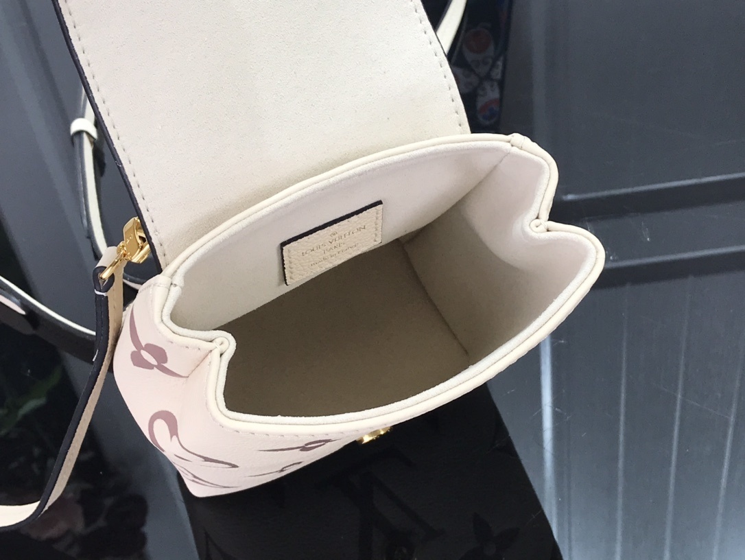 LV TINY BACKPACK M80738