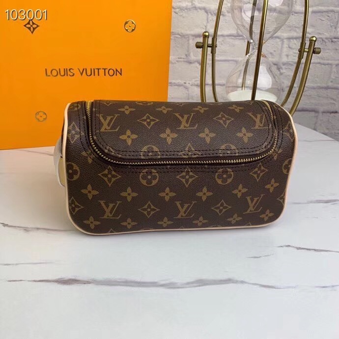 LV TOILETRY POUCH N47625 
