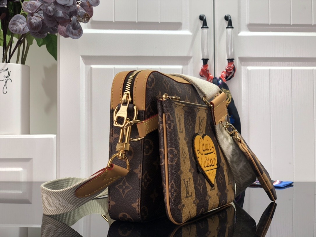LV TRIO MESSENGER M45965