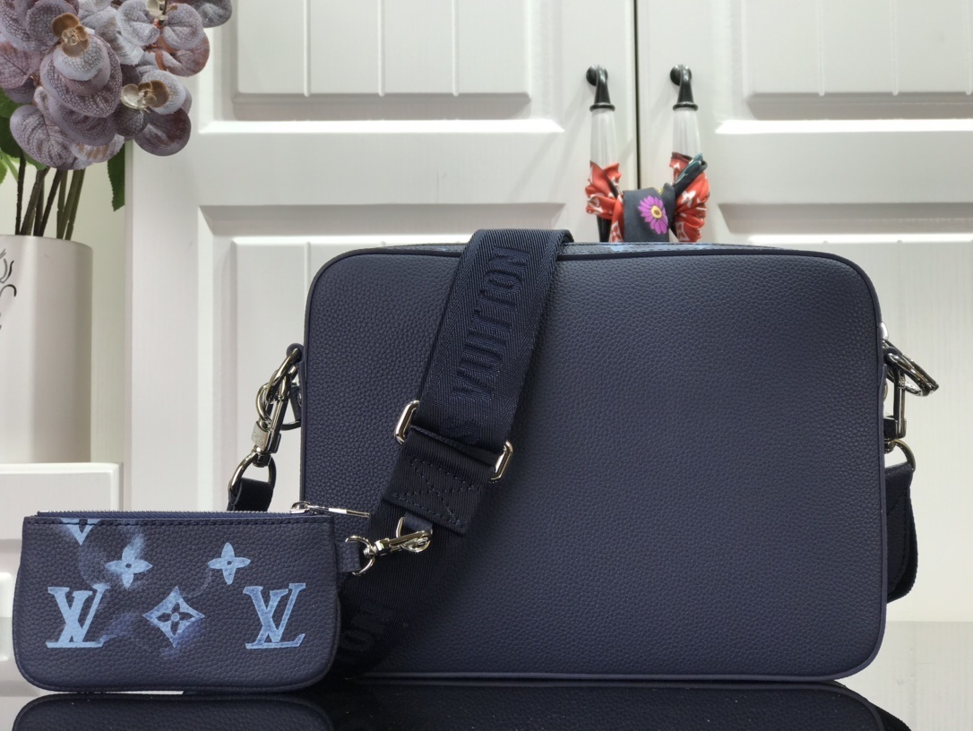 LV TRIO MESSENGER M57840