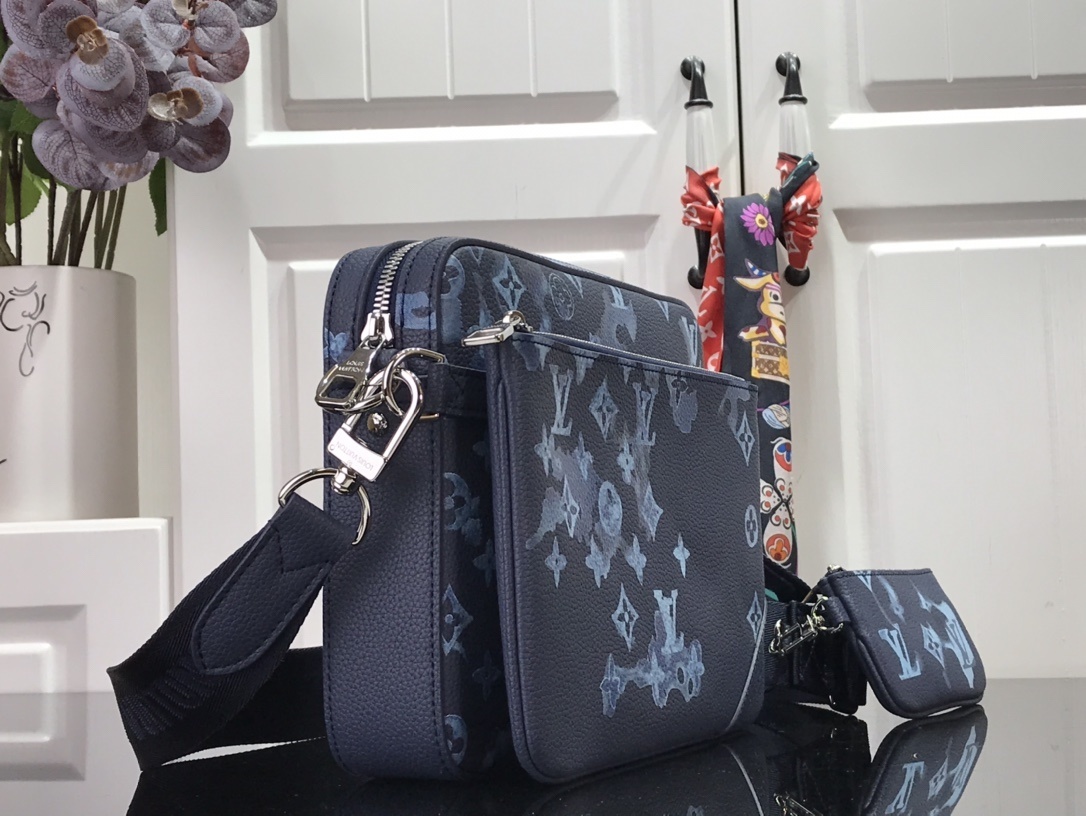LV TRIO MESSENGER M57840