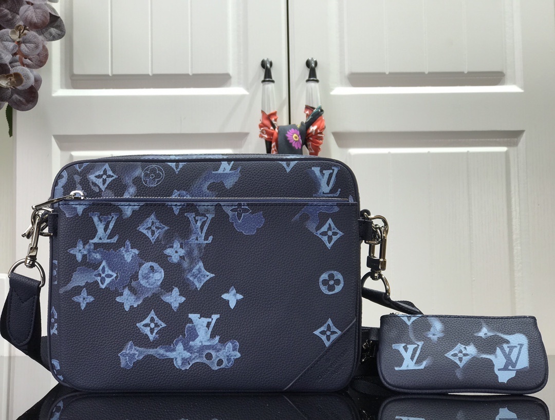 LV TRIO MESSENGER M57840