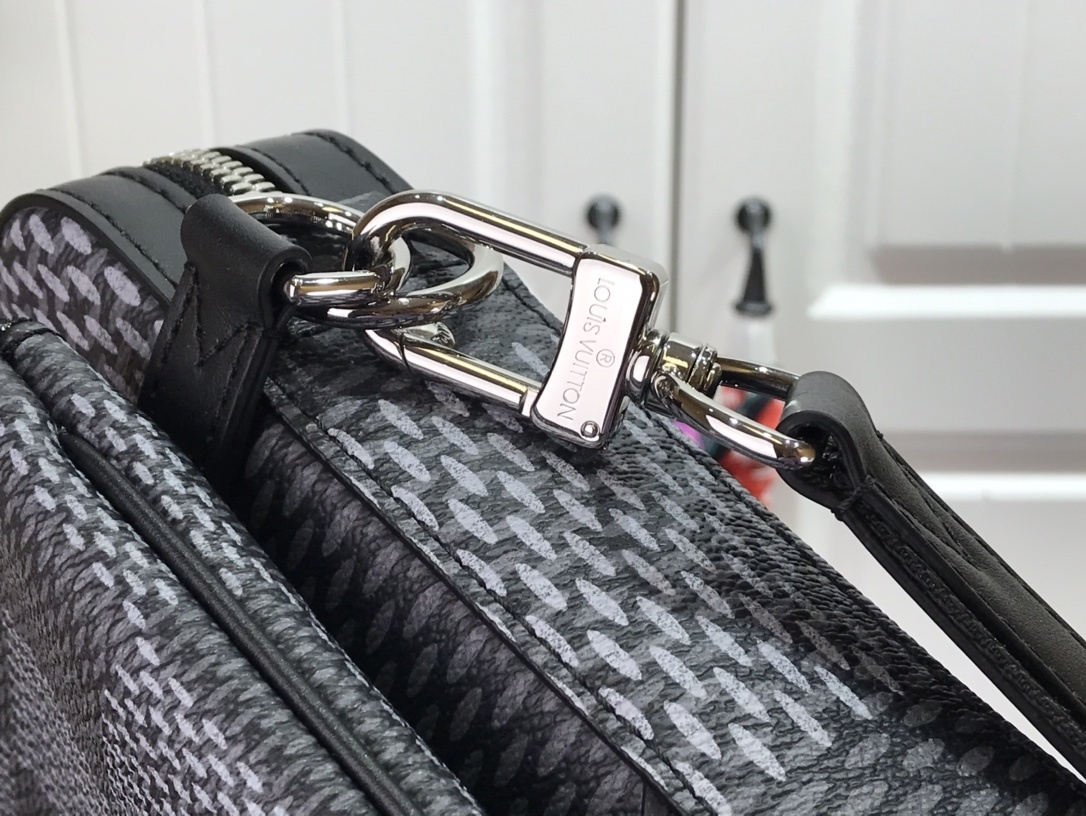 LV TRIO MESSENGER N50017