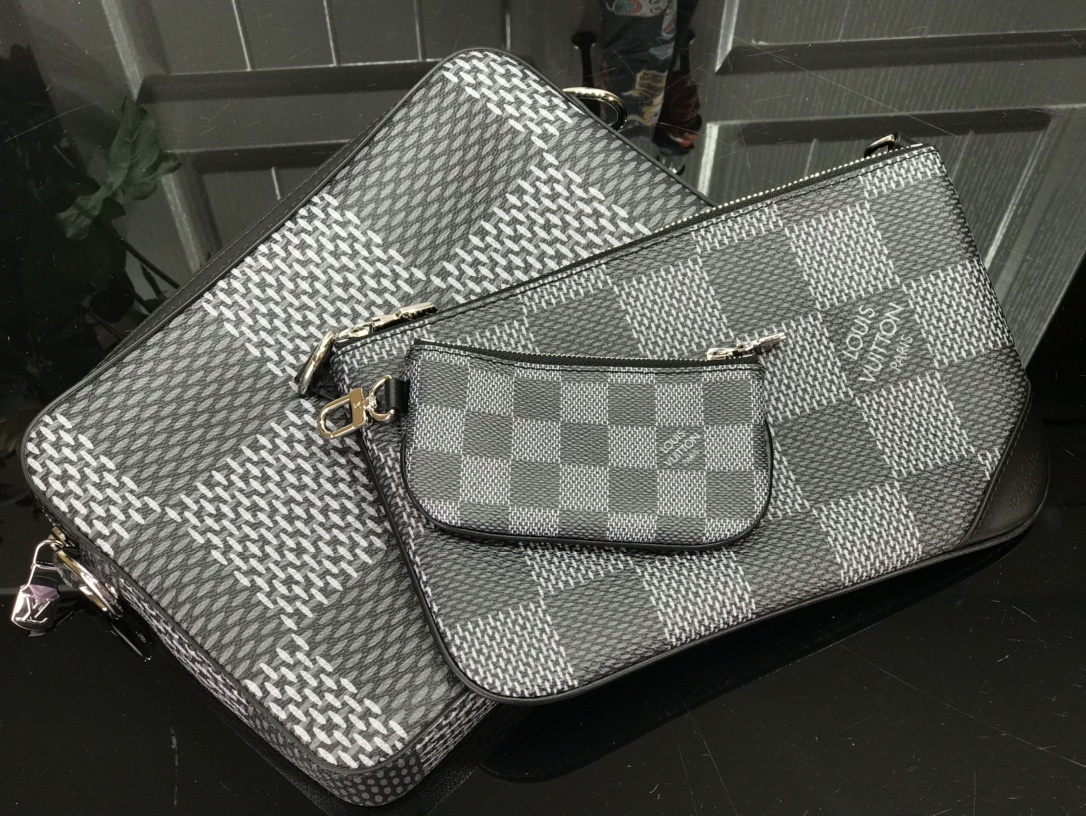 LV TRIO MESSENGER N50017