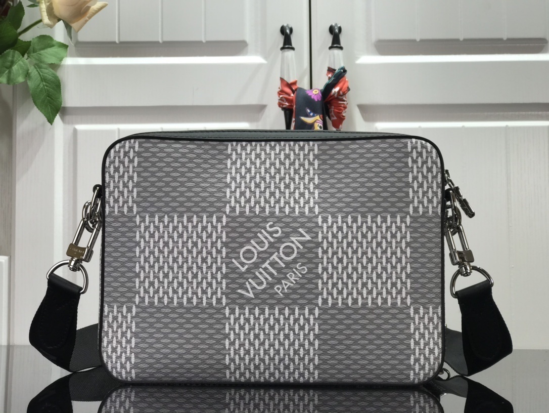 LV TRIO MESSENGER N50017