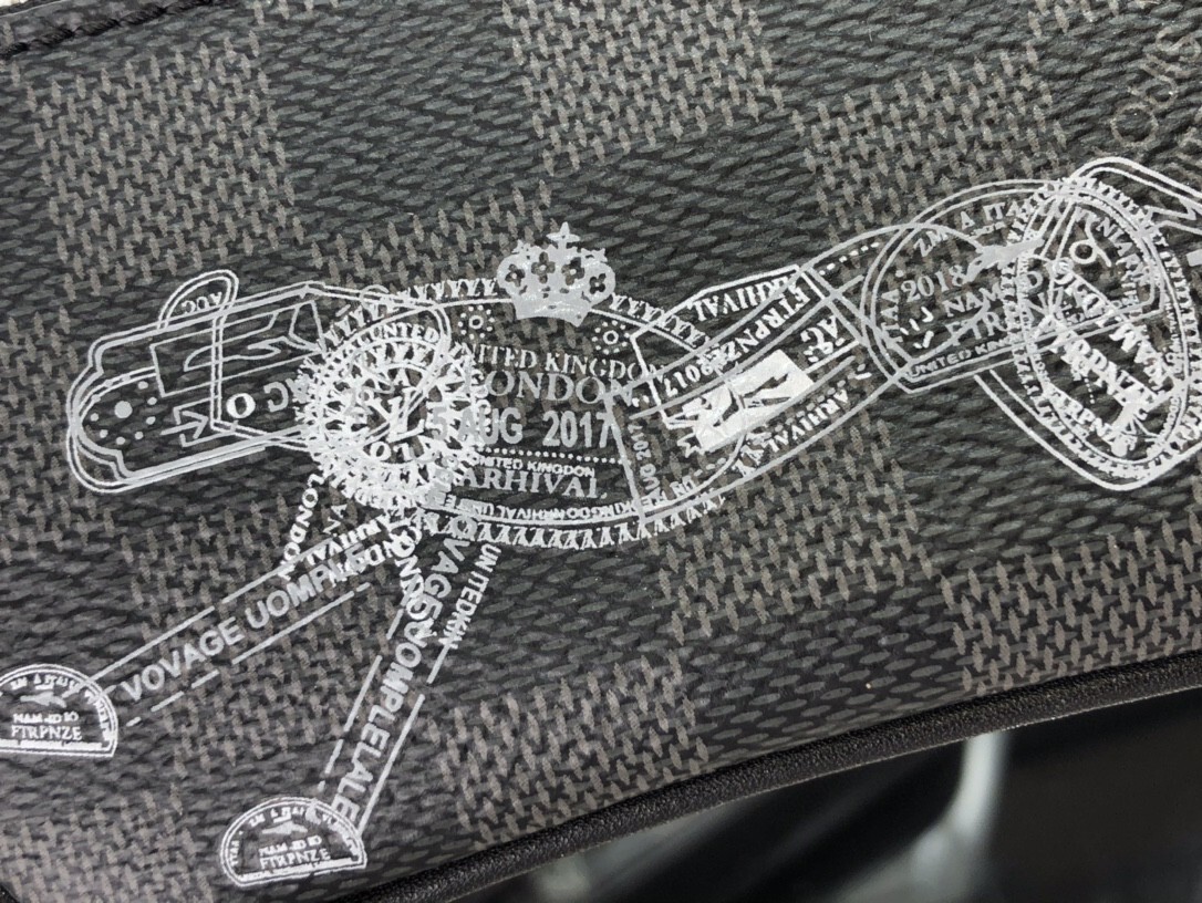 LV TRIO MESSENGER N58040