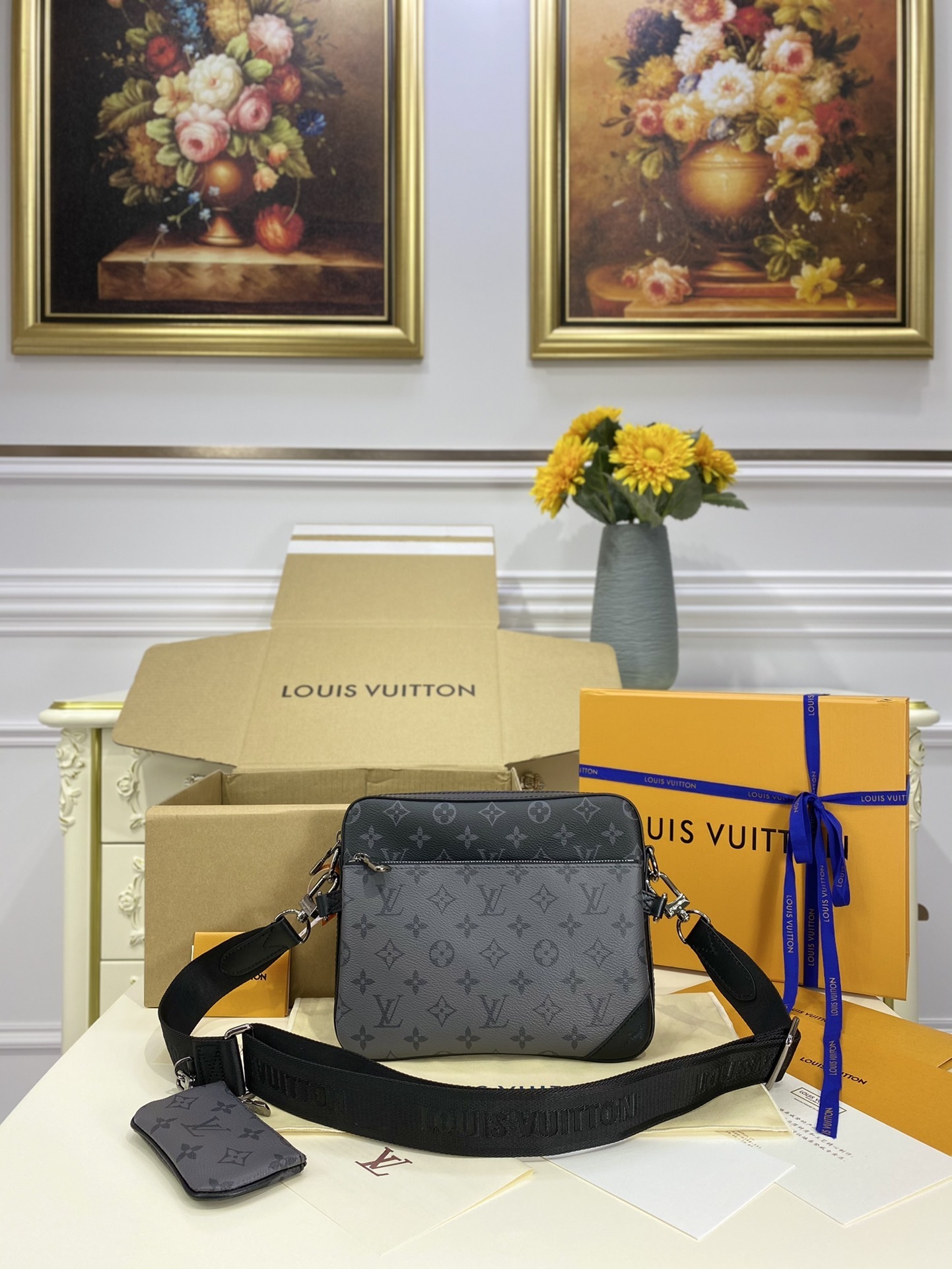 LV TRIO POCHETTE M69443DX