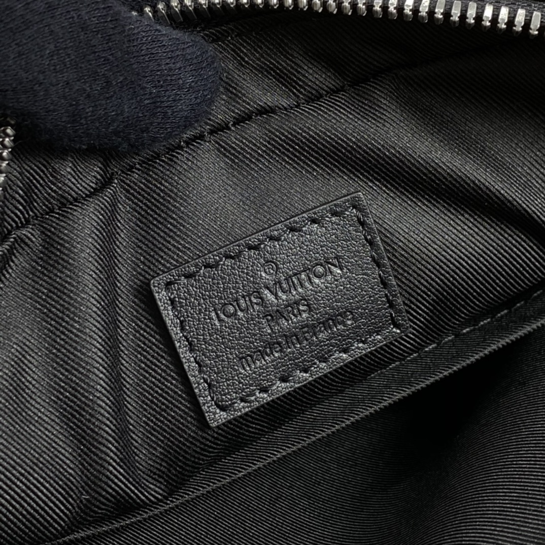 LV TRIO POCHETTE M69443DX