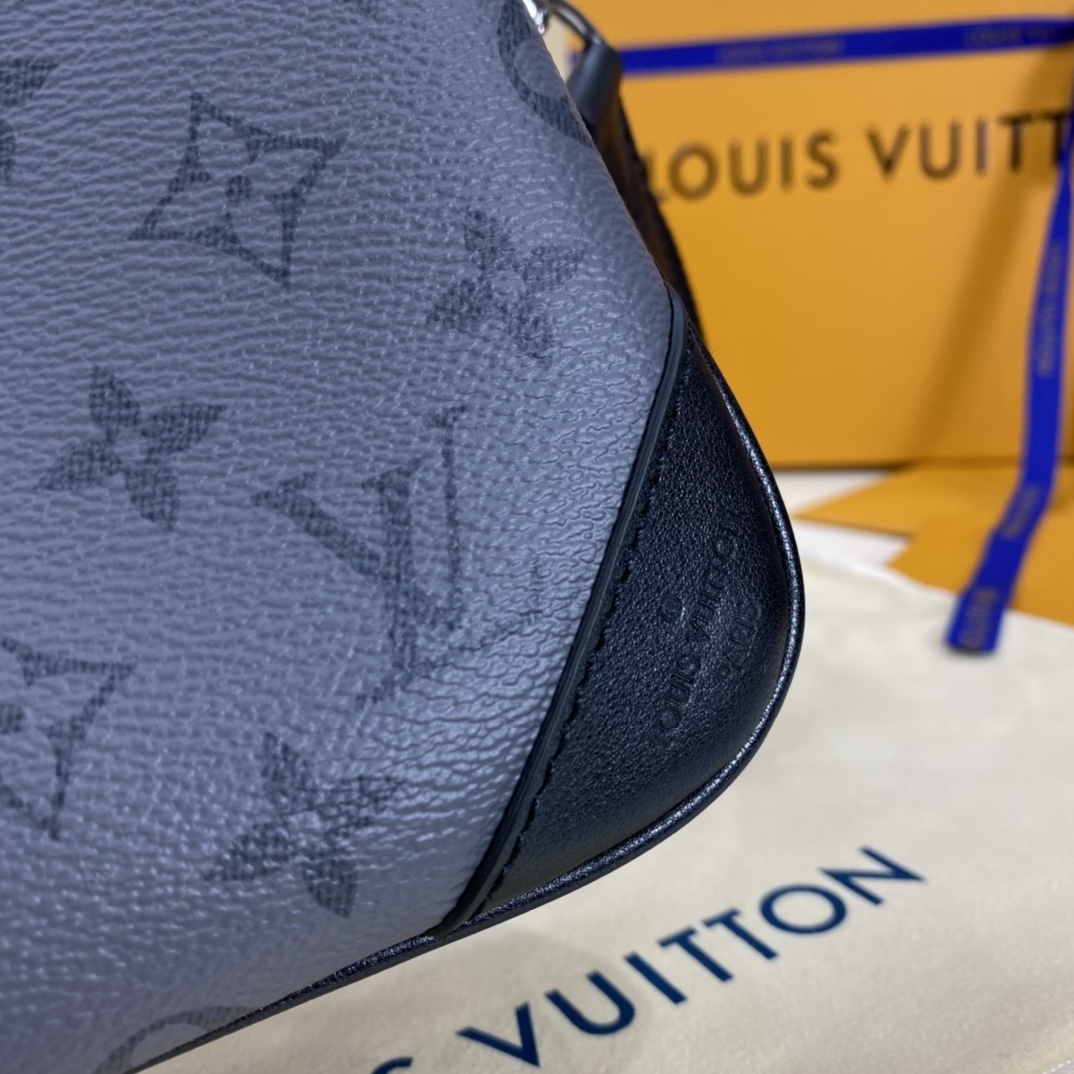 LV TRIO POCHETTE M69443DX