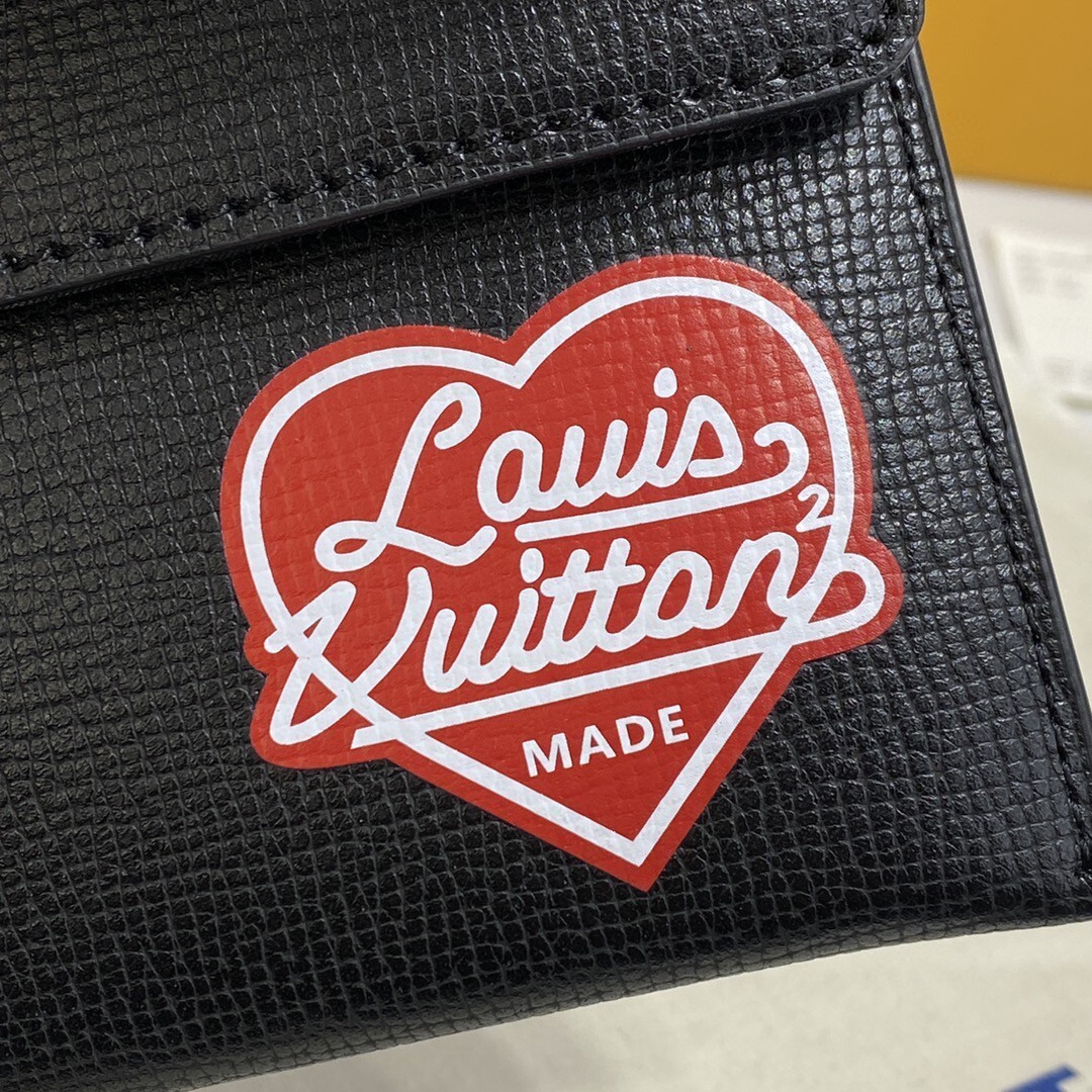 LV TRIO POUCH M81013 