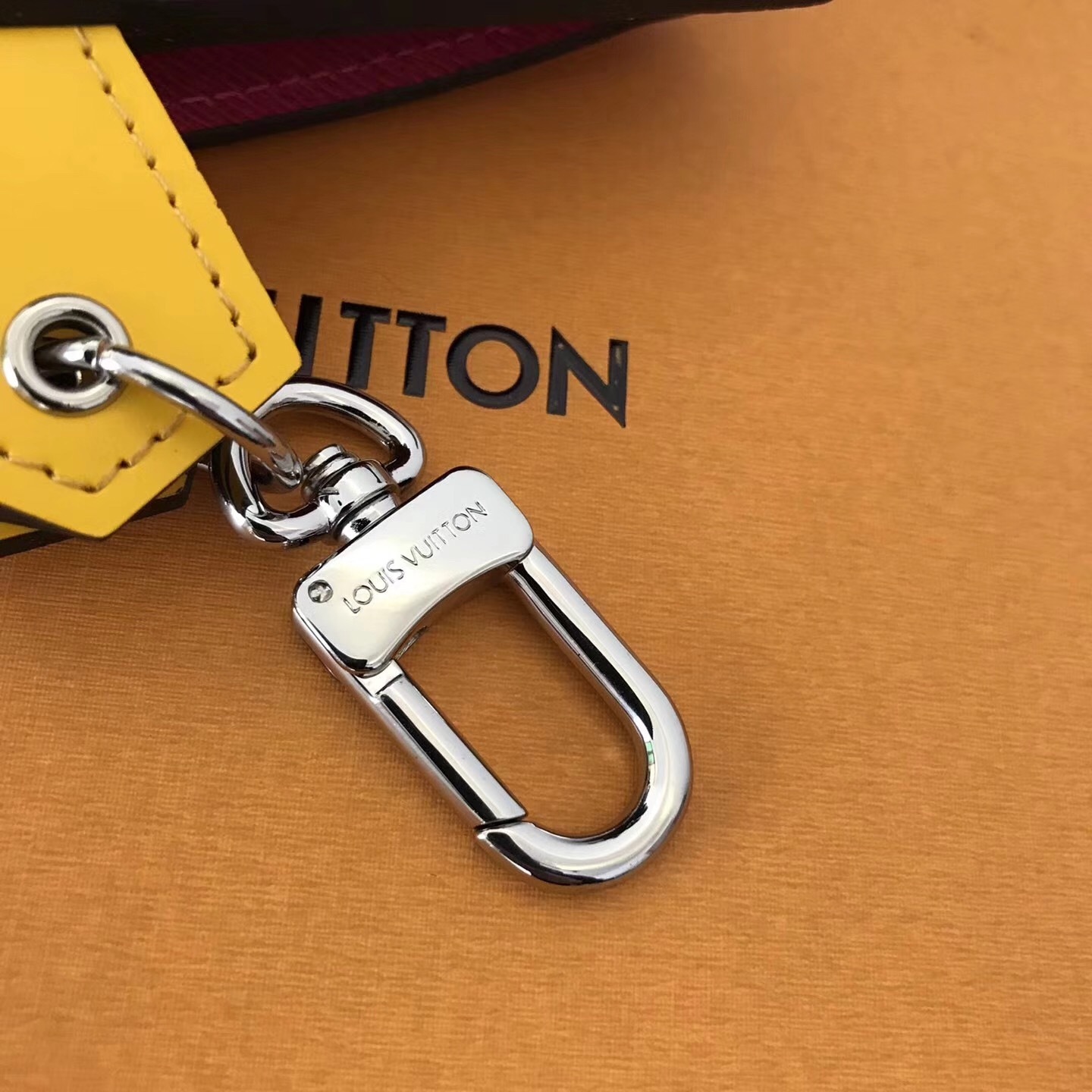 LV TRIO wallet M62254 