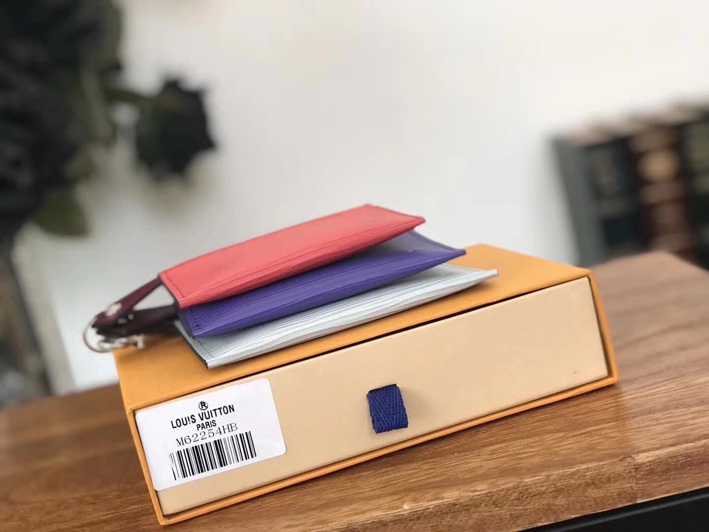 LV TRIO wallet M62254 