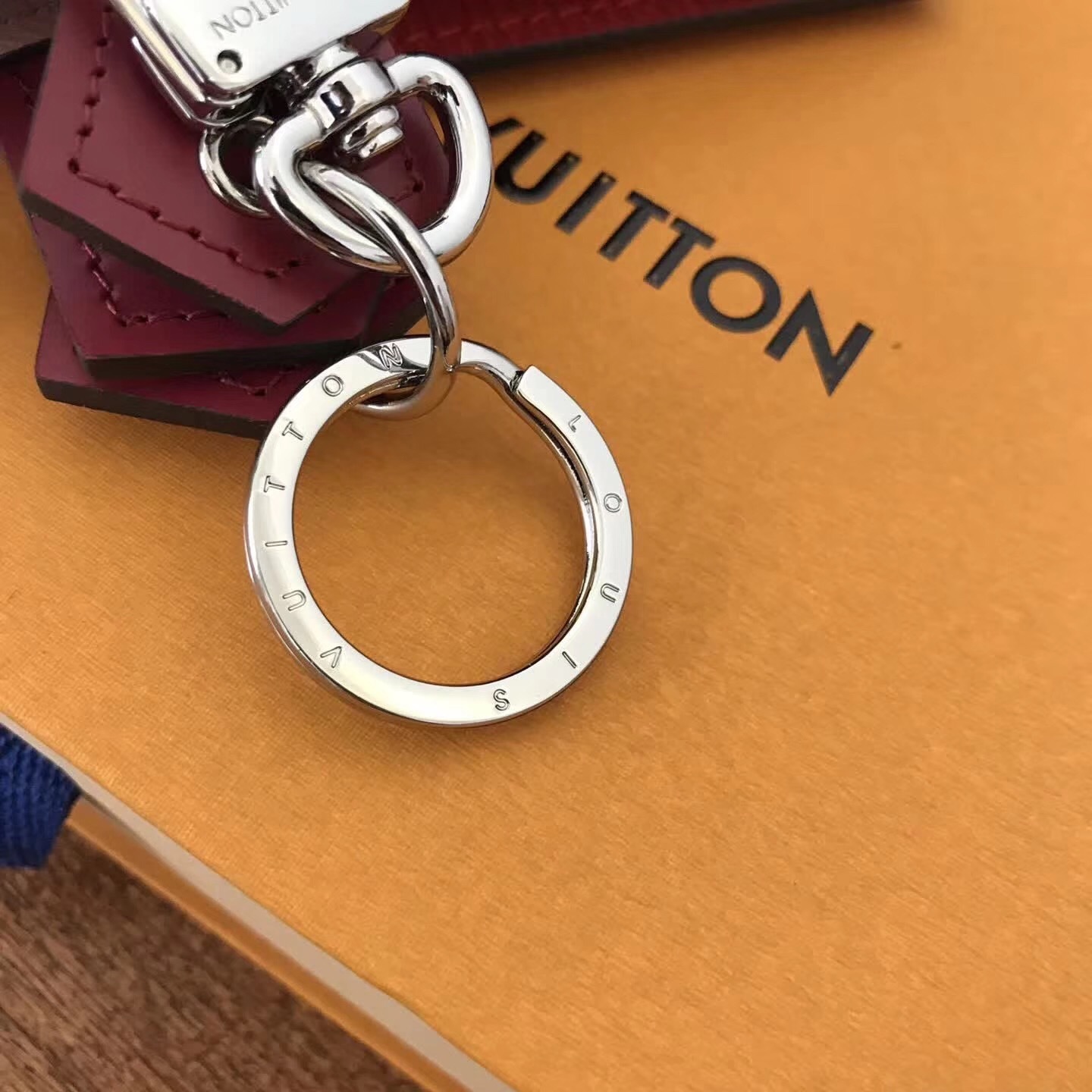 LV TRIO wallet M62254 