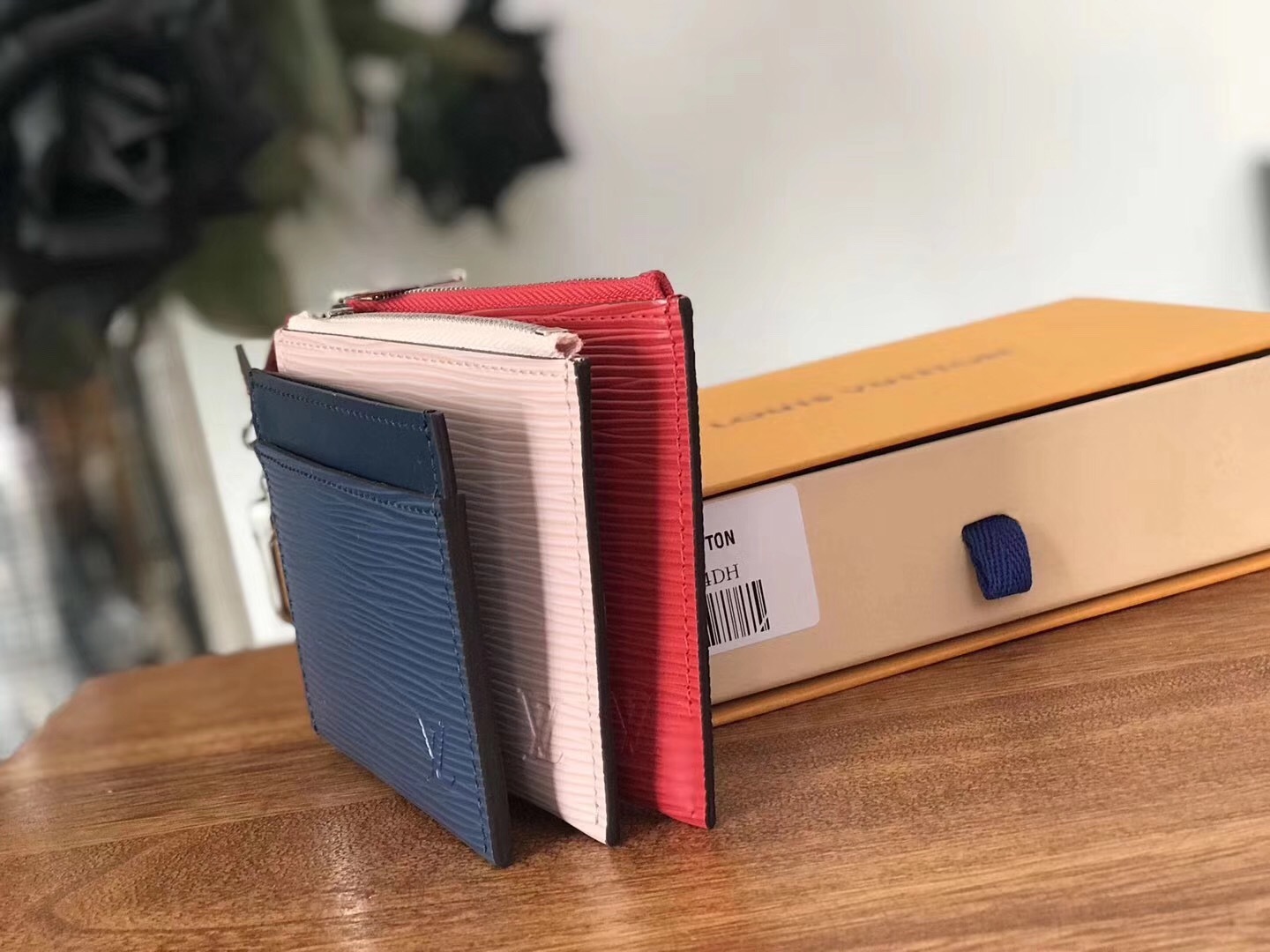 LV TRIO wallet M62254 