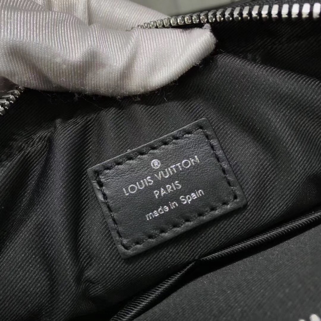 LV TROCADERO MESSENGER NM PM N40087