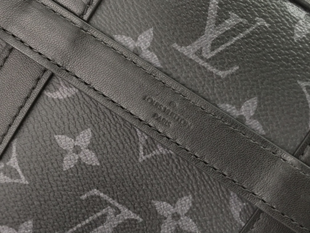 LV TRUNK MESSENGER M45727
