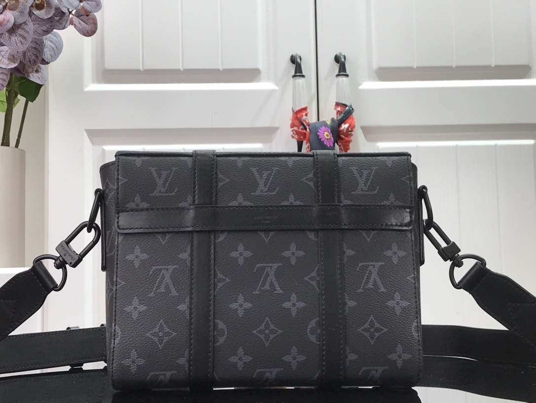 LV TRUNK MESSENGER M45727