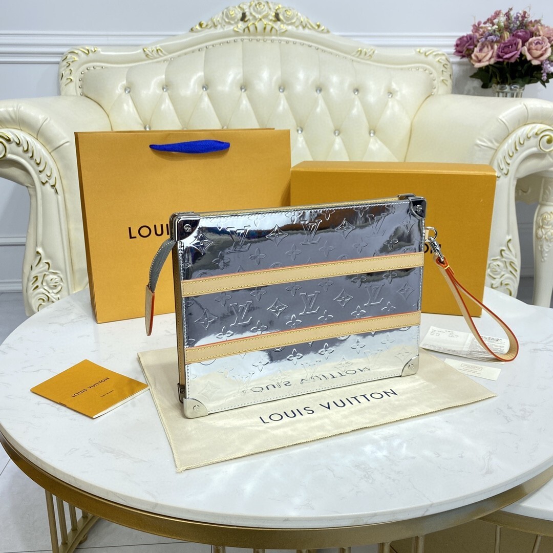 LV TRUNK POUCH M80807 