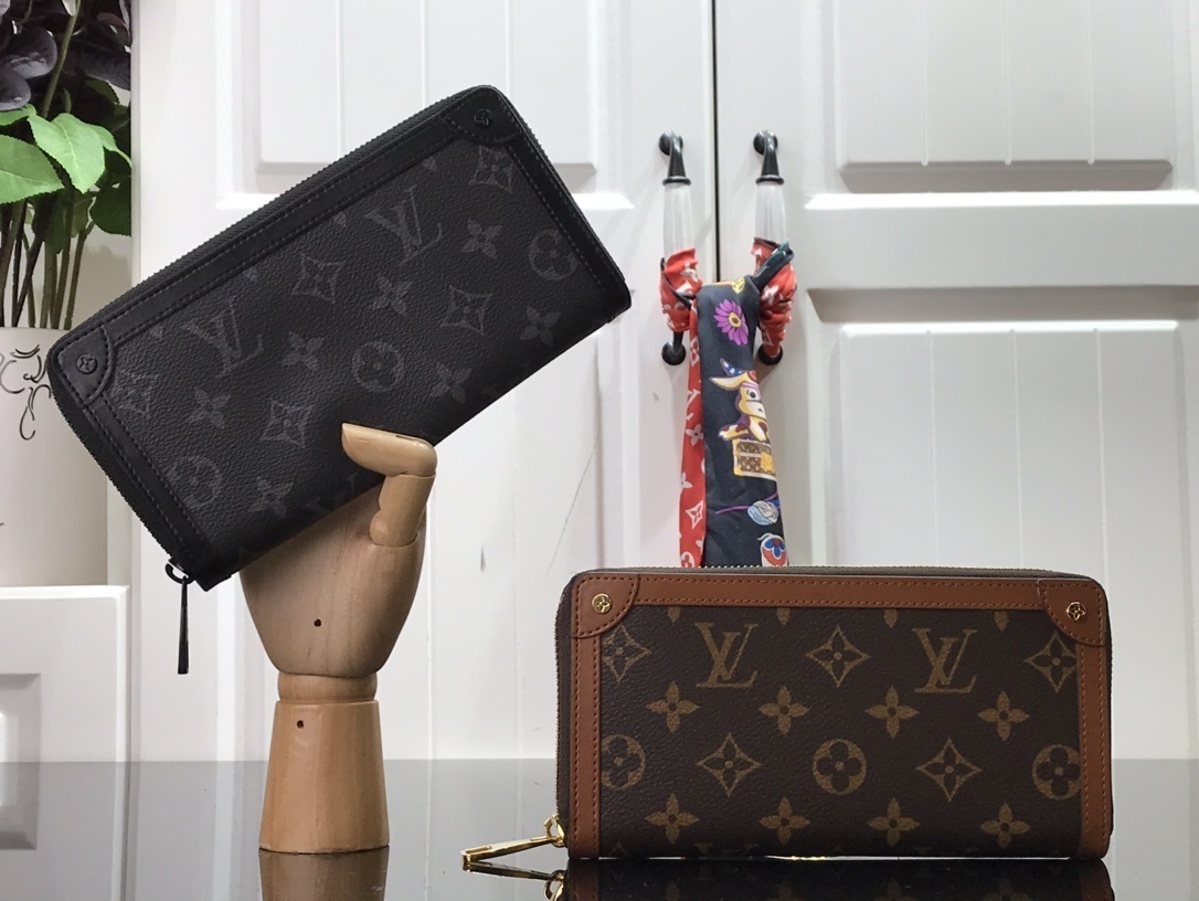 LV TRUNK wallet M80558