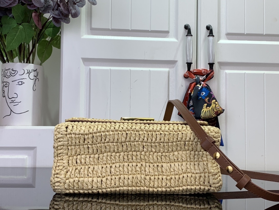 LV TWIST SLIM m14309