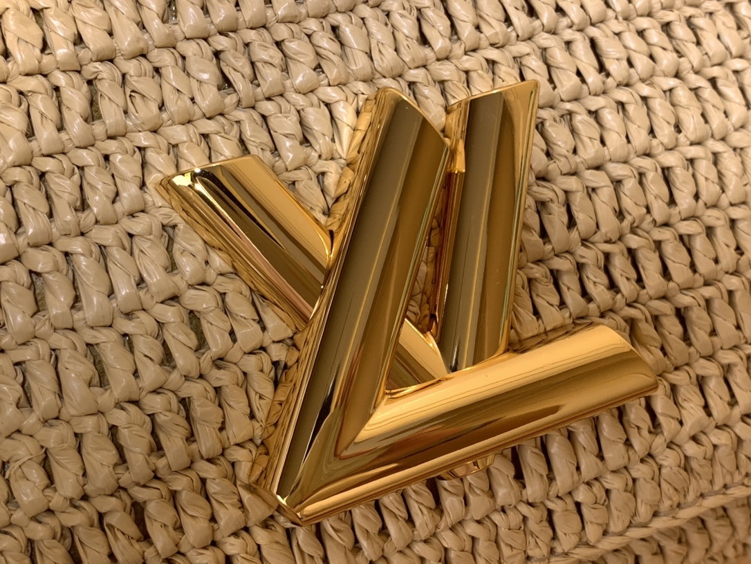 LV TWIST SLIM m14309A