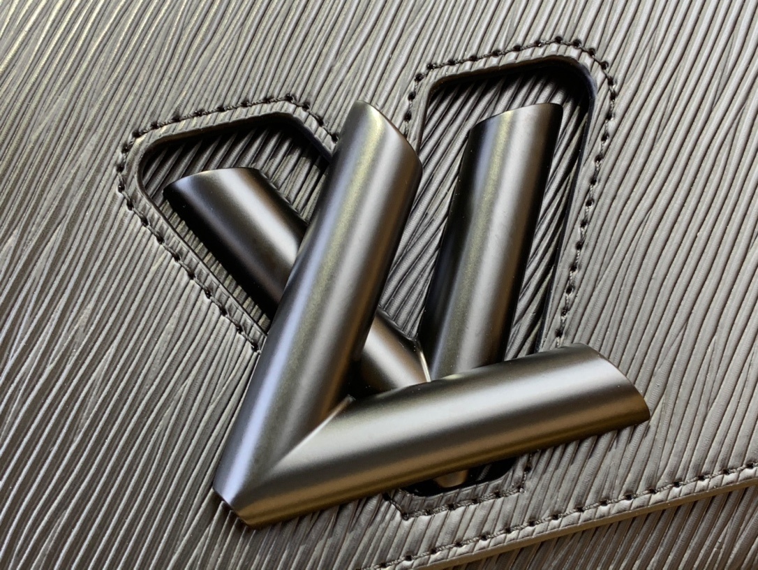 LV TWIST WEST m25236