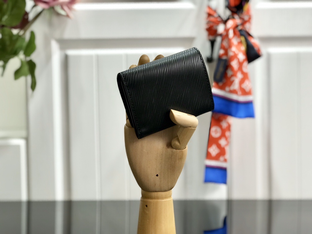 LV TWIST XS wallet M63322