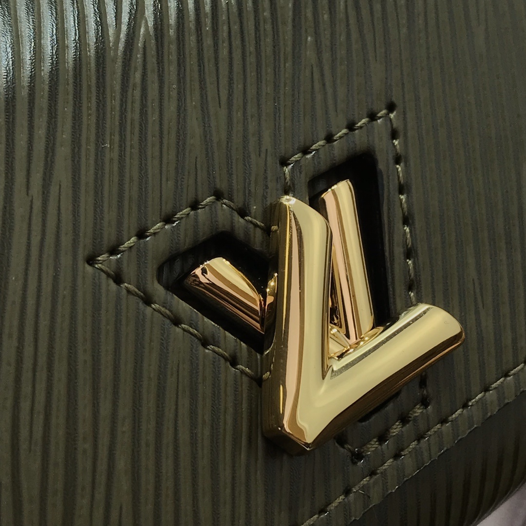 LV TWIST XS wallet M63322