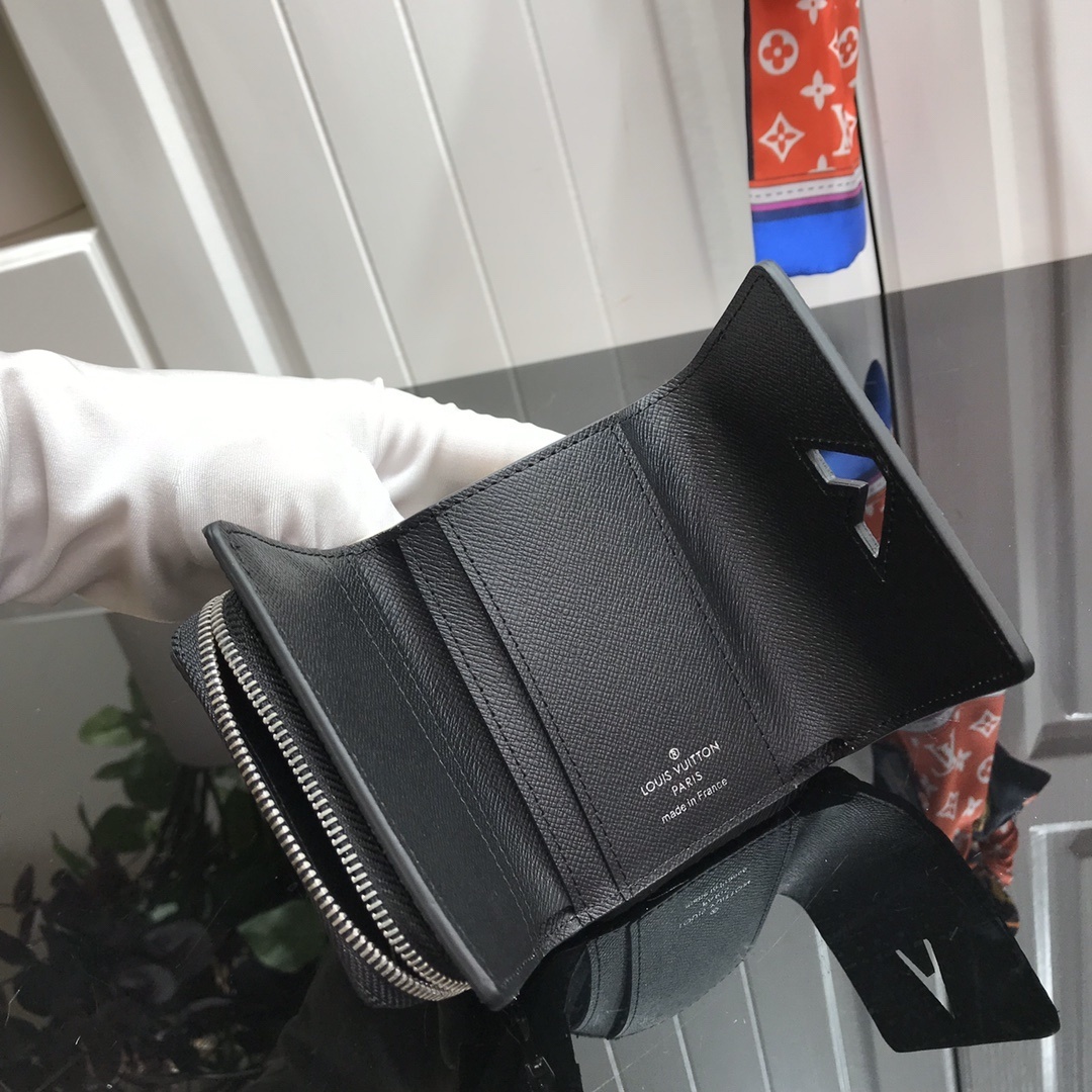 LV TWIST XS wallet M63322
