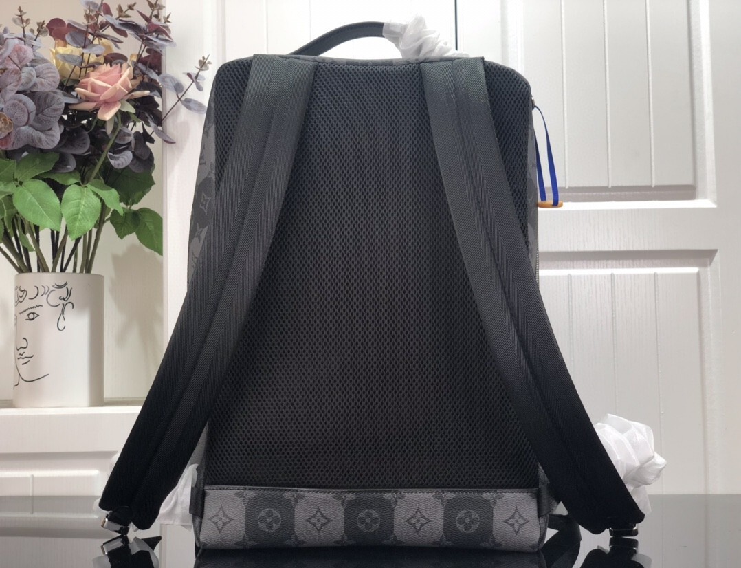 LV UTILITY BACKPACK M45962
